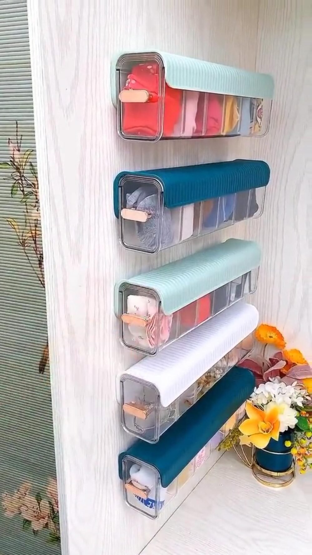 Wall Mounted Underwear Storage Box 3Pcs Punch-Free 6-Grids Transparent Underwear Drawer Organiser Cabinet Wardrobe Sock Organizer for Bras Neck Ties Scarves